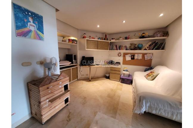 Apartamentos, Venta, Aguacatal - $1.600.000.000