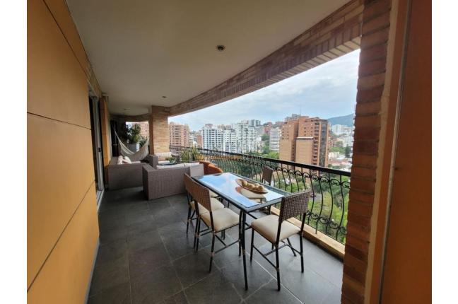 Apartamentos, Venta, Aguacatal - $1.600.000.000