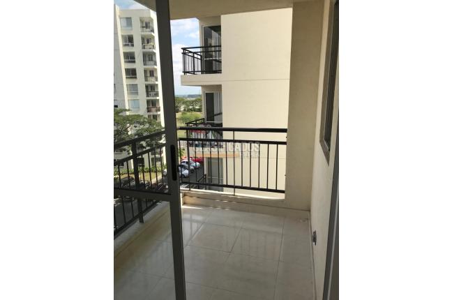 Apartamentos, Venta en Yumbo