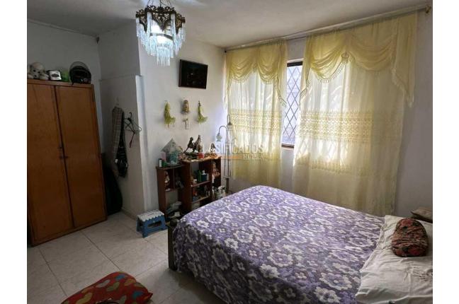 Casas, Venta, La Floresta - $339.900.000