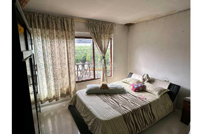 Casas, Venta, La Floresta - $339.900.000