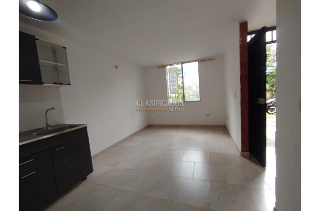 Casas, Alquiler, Candelaria - $750.000