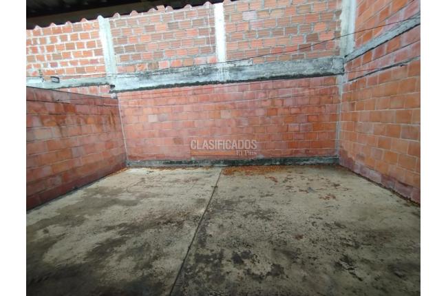 Casas, Alquiler, Candelaria - $750.000