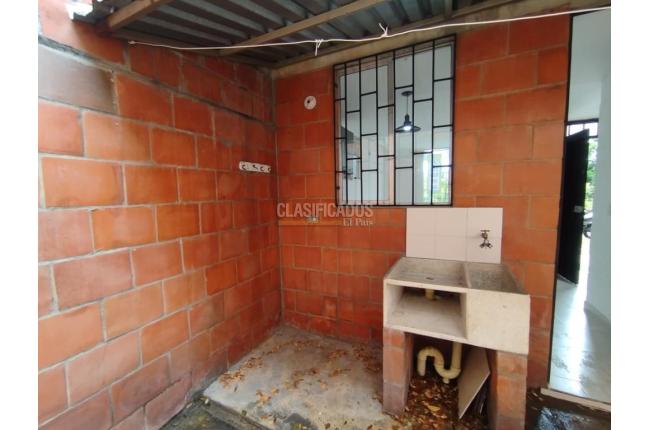 Casas, Alquiler, Candelaria - $750.000