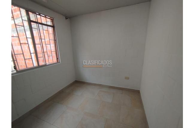 Casas, Alquiler, Candelaria - $750.000