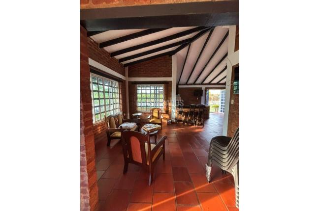 Fincas y Casas Campestres, Venta en El Cerrito