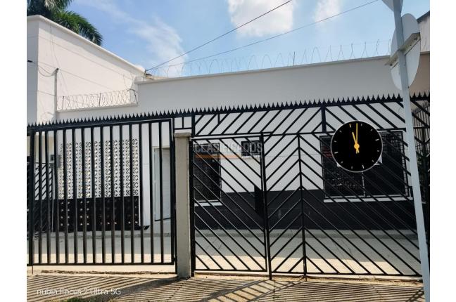 Casas, Venta en La Flora