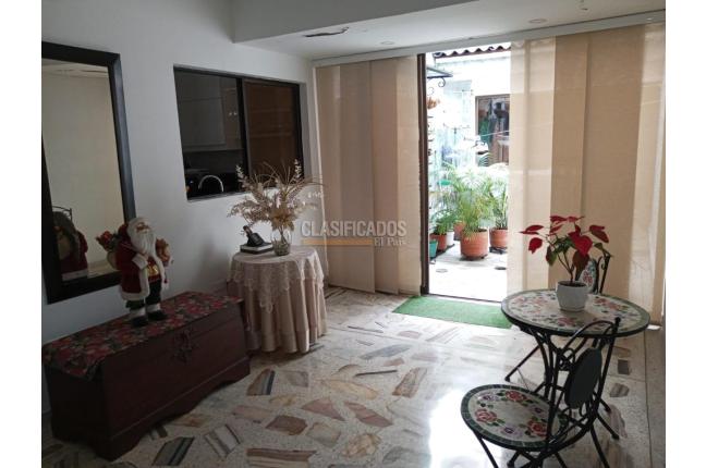 Apartamentos, Venta en La Flora