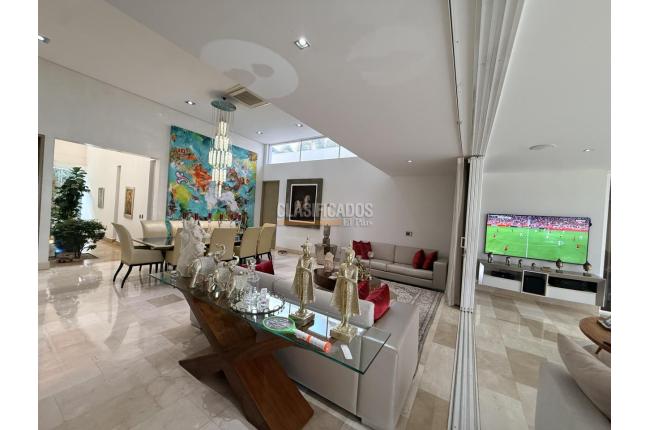 Casas, Alquiler, Ciudad Jardín - $25.000.000