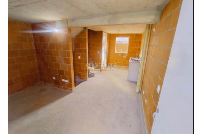 Casas, Venta, Poblado Campestre - $230.000.000