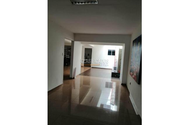 Oficinas y Consultorios, Venta, San Vicente - $1.100.000.000