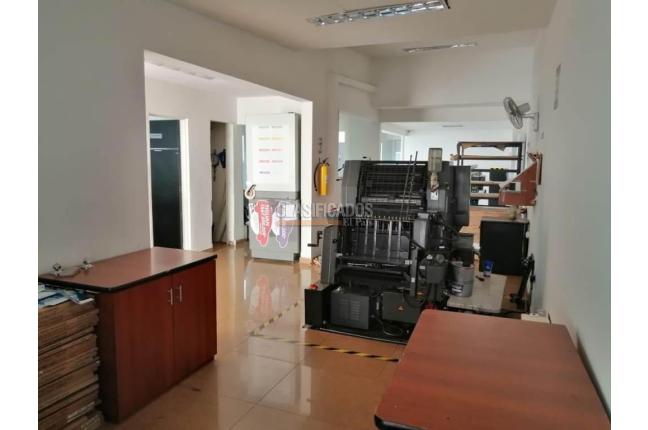 Oficinas y Consultorios, Venta, San Vicente - $1.100.000.000