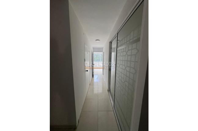 Oficinas y Consultorios, Alquiler en Santa Mónica Residencial