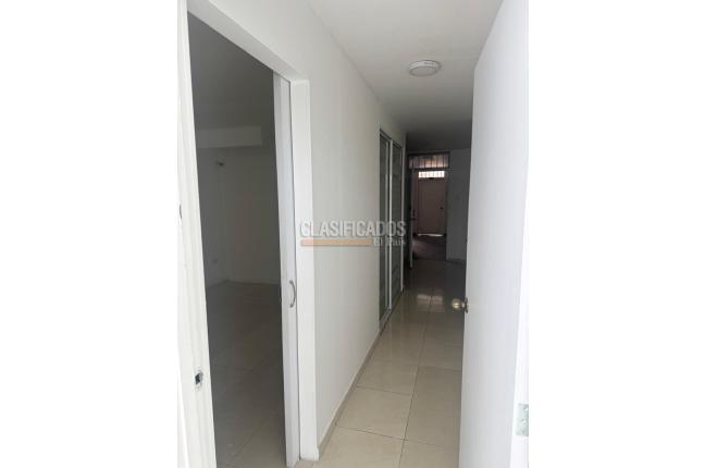 Oficinas y Consultorios, Alquiler, Santa Mónica Residencial - $2.000.000