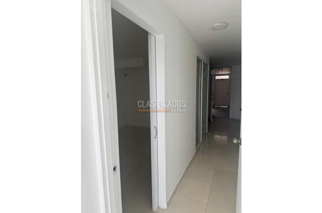 Oficinas y Consultorios, Alquiler, Santa Mónica Residencial - $2.000.000