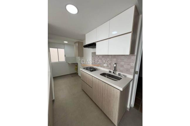 Apartamentos, Alquiler, La Selva - $1.950.000