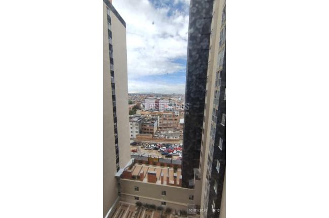 Casas, Alquiler, Bogotá - $1.600.000