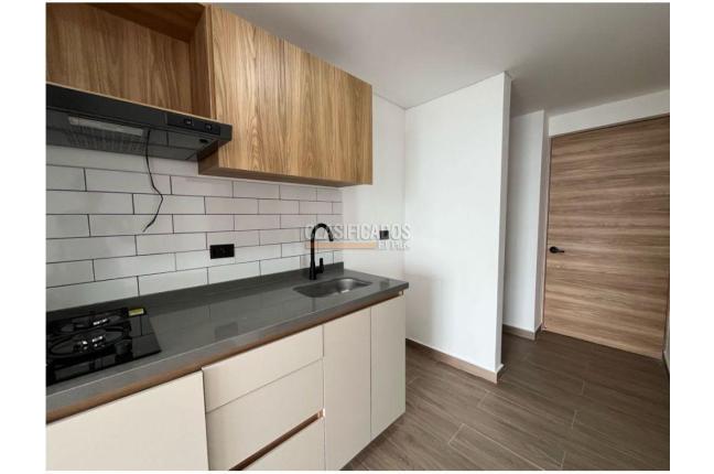 Apartaestudios, Alquiler, Cristales - $2.200.000