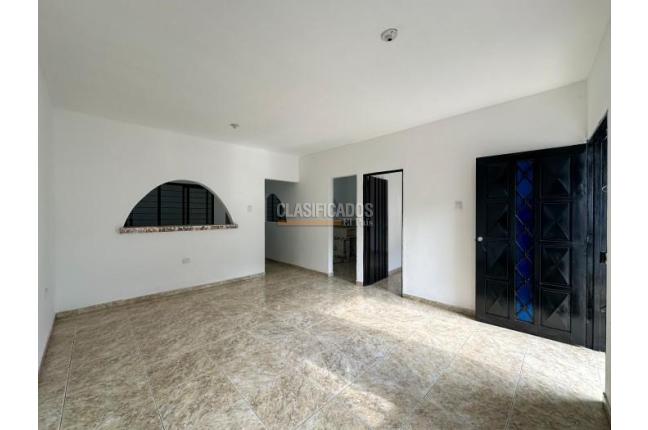 Casas, Alquiler, Los Guaduales - $900.000
