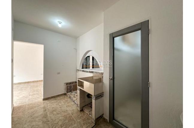 Casas, Alquiler, Los Guaduales - $900.000