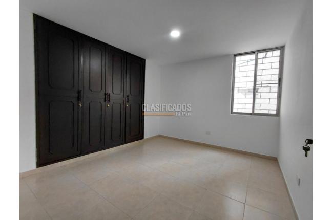 Apartamentos, Alquiler, Versalles - $4.500.000