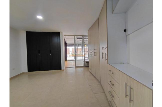 Apartamentos, Alquiler, Versalles - $4.500.000