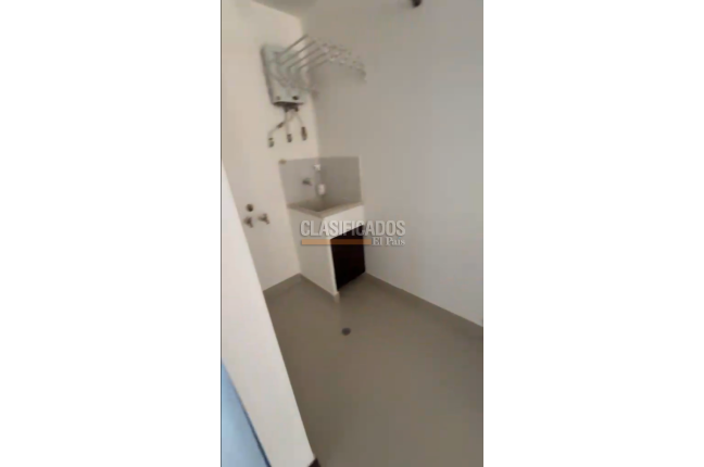 Apartaestudios, Alquiler, Altos Cristales - $2.200.000