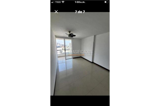 Apartaestudios, Alquiler, Altos Cristales - $2.200.000