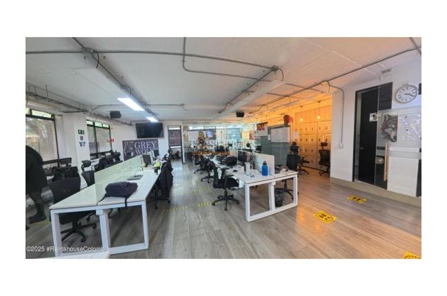 Oficinas y Consultorios, Venta en Bogotá