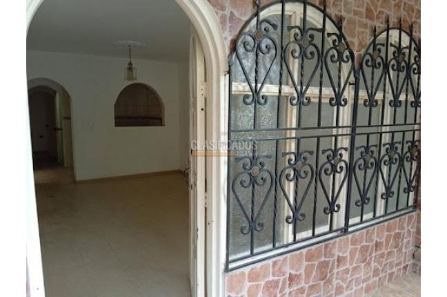 Apartamentos, Alquiler, Nueva Base - $700.000