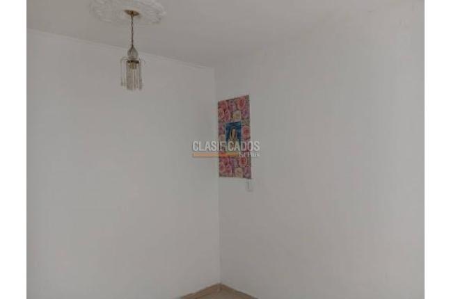 Apartamentos, Alquiler, Nueva Base - $700.000