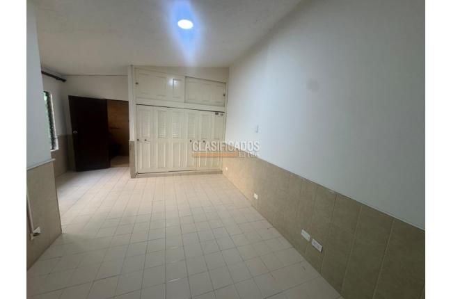 Casas, Alquiler, Vipasa - $3.500.000