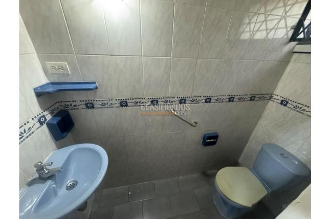Casas, Alquiler, Vipasa - $3.500.000