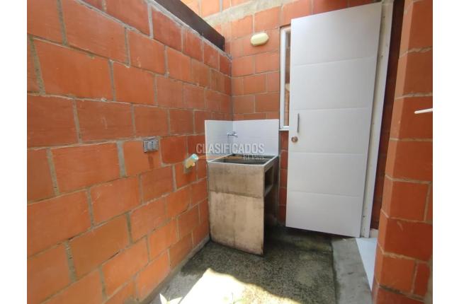 Casas, Alquiler, Candelaria - $600.000
