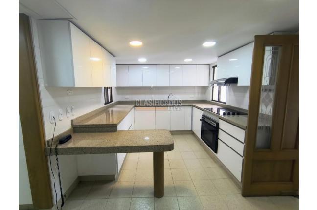 Apartamentos, Venta, Normandía - $1.650.000.000