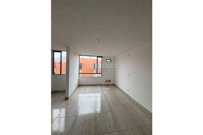 Apartamentos, Alquiler, Soacha - $1.000.000
