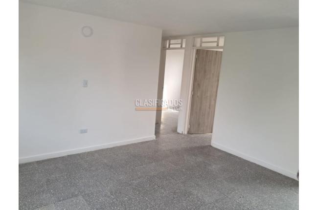 Apartamentos, Alquiler, Alcázares - $1.000.000
