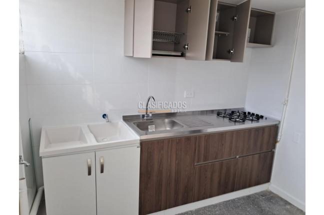 Apartamentos, Alquiler, Alcázares - $1.000.000