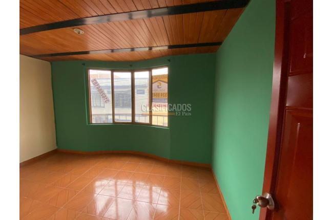 Apartamentos, Alquiler, Salomia - $800.000