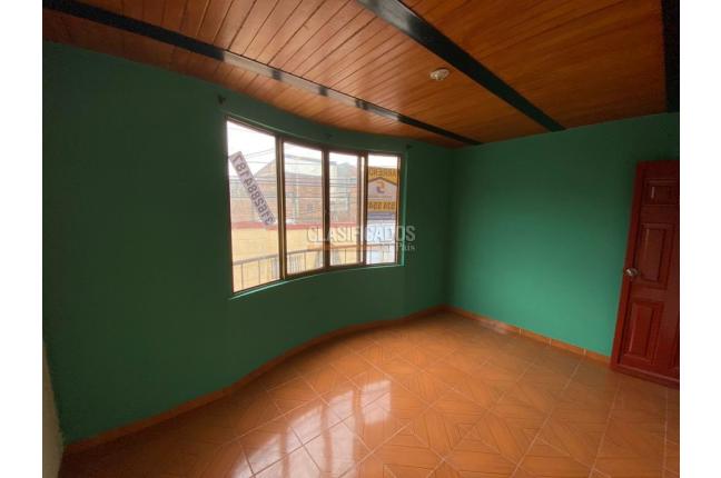Apartamentos, Alquiler, Salomia - $800.000