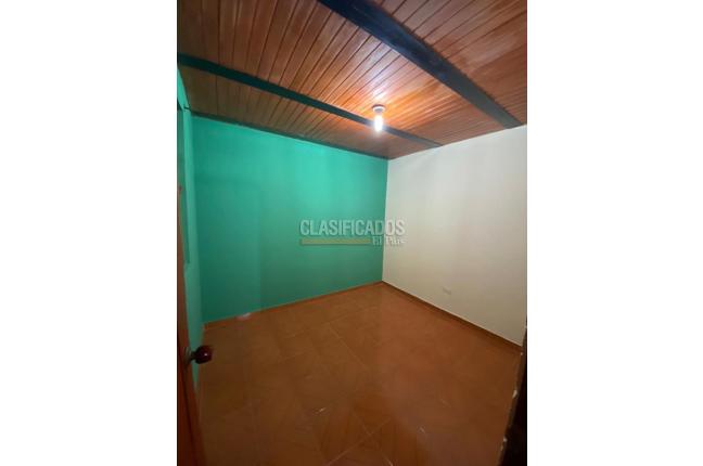 Apartamentos, Alquiler, Salomia - $800.000