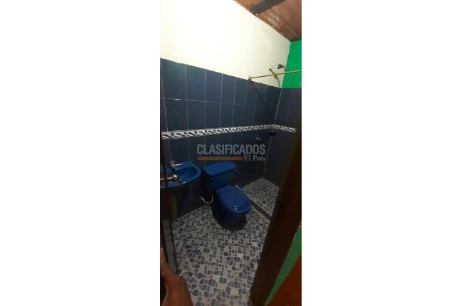 Apartamentos, Alquiler, Salomia - $800.000