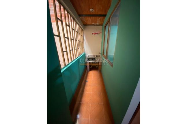 Apartamentos, Alquiler, Salomia - $800.000