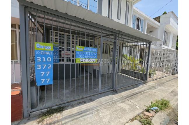 Apartamentos, Alquiler, Palmira - $900.000