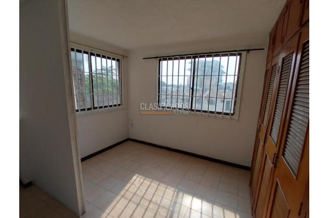 Apartaestudios, Alquiler, Departamental - $900.000