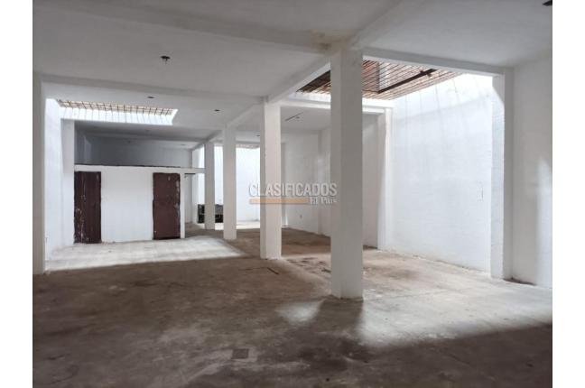 Locales y Bodegas, Alquiler, Caldas - $5.000.000