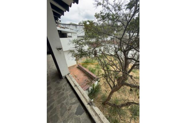 Lotes, Venta en Ciudad Jardín