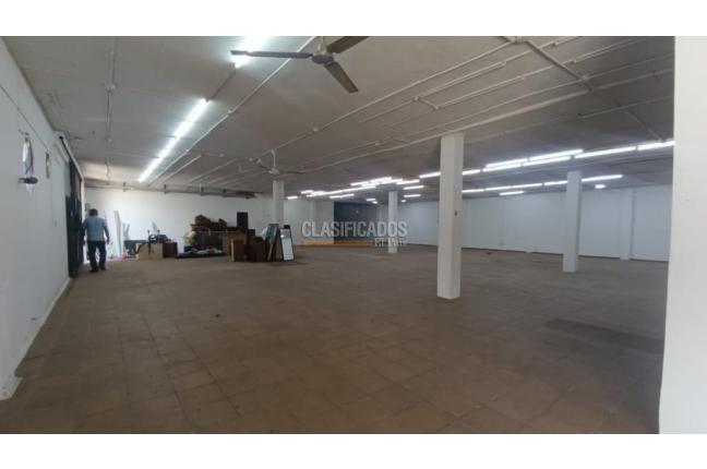 Locales y Bodegas, Alquiler, Barranquilla - $40.000.000