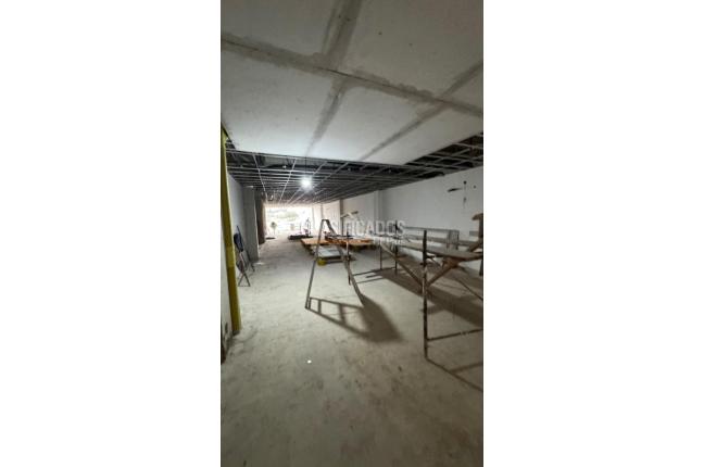 Locales y Bodegas, Alquiler, Barranquilla - $13.310.000