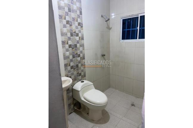 Casas, Alquiler, Santo Tomas - $1.800.000